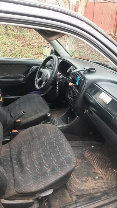 Продам машуну  фальцваген гольф3