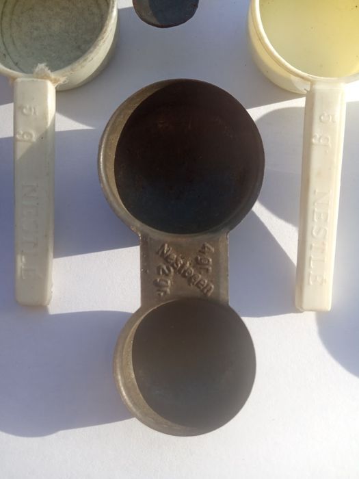 Doseadores antigos da Nestlé