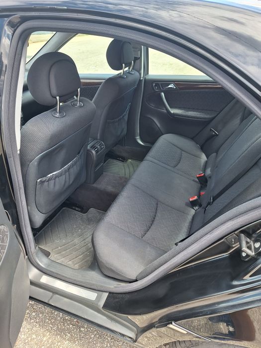 Mercedes bens c 220