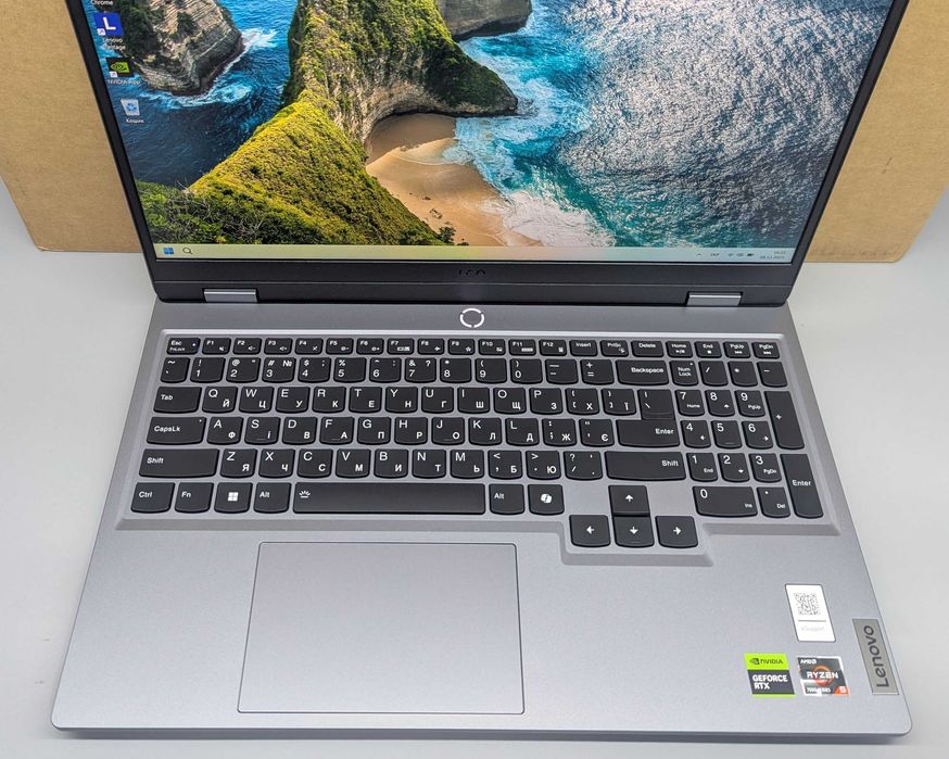 НОВИЙ Lenovo LOQ/15.6''IPS 144 Hz/Ryzen 5 7235HS/12 Gb/512 Gb/RTX 4050