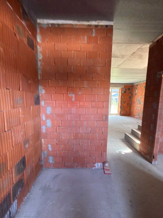 Продам Дуплекс в самому Центрі Міста. Газ. Парк Незнайко. 17 школа.