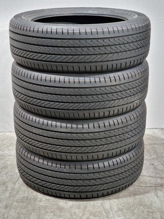 [Como Novos] 4 Pneus 205/55R19 CONTINENTAL