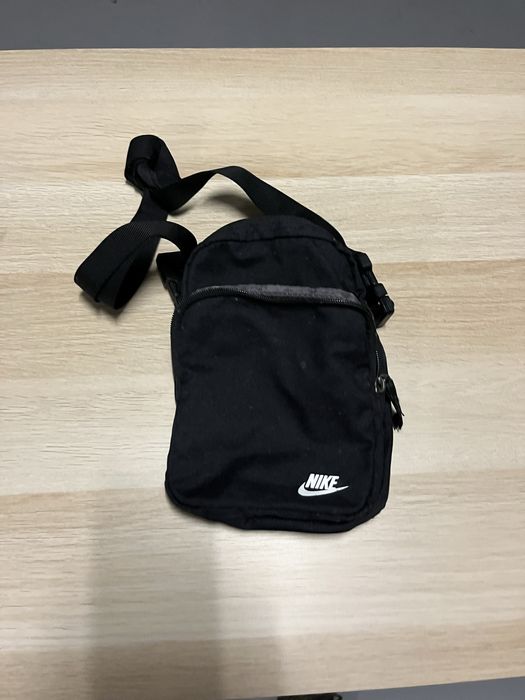 Pochete bolsa tira-colo nike