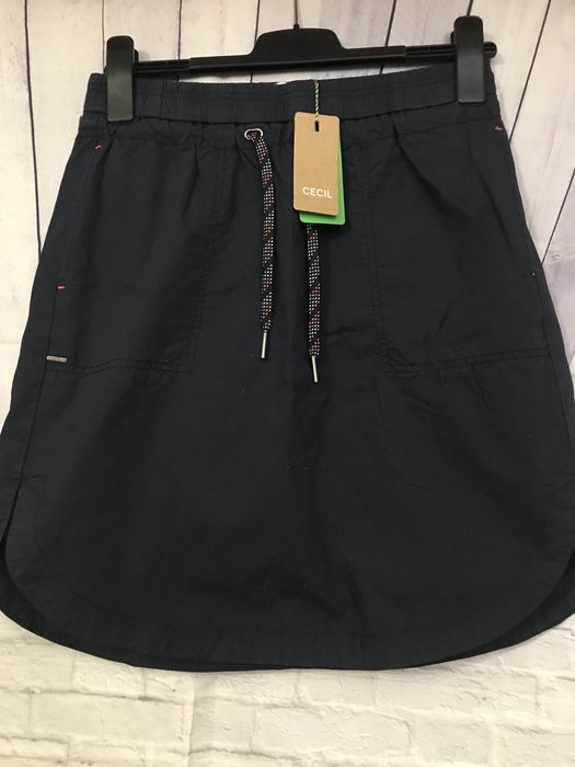 Жіноча спідниця для дівчат