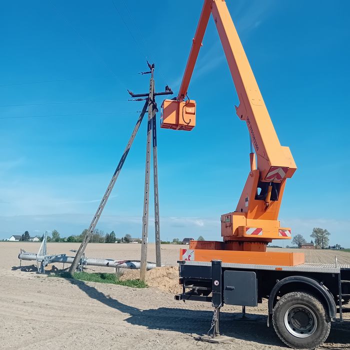 Podnośnik koszowy 4x4 terenowy wysieg 24m