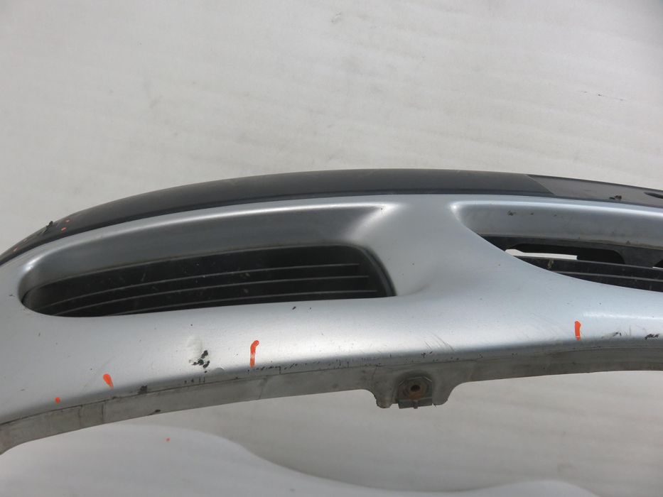 Zderzak Przód Toyota Corolla VIII (e11)