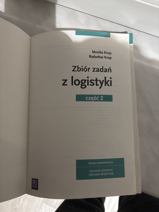Zbiór zadań z logistyki