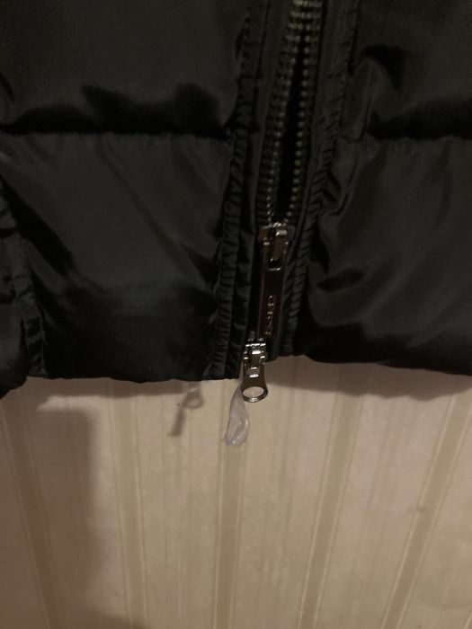 Продам финский женский пуховик (натуральный пух)