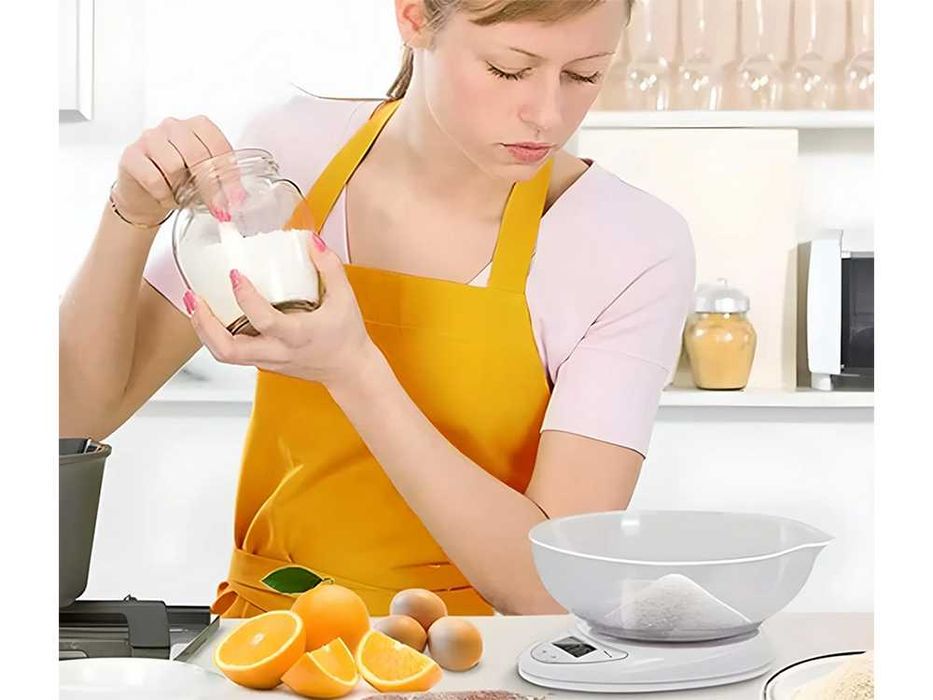 WAGA KUCHENNA ELEKTRONICZNA Cyfrowa Z Misą Miska 5kg LCD  Dokładna