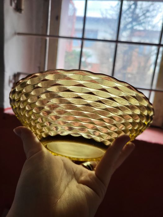 3 miski z żółtego szkła PRL