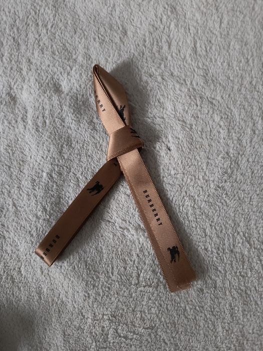 Burberry cashmire scarf