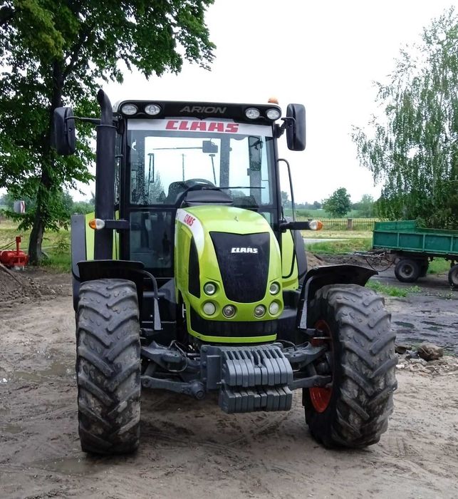 Ciągnik rolniczy Claas Arion 630