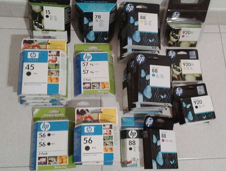 HP New Ink Cartridges (Expired)64738204556289121
