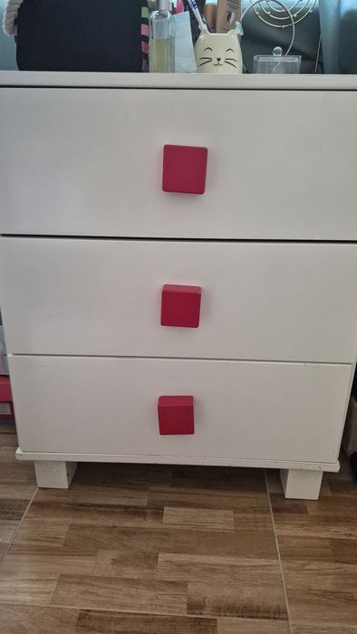 Cômoda 3 gavetas