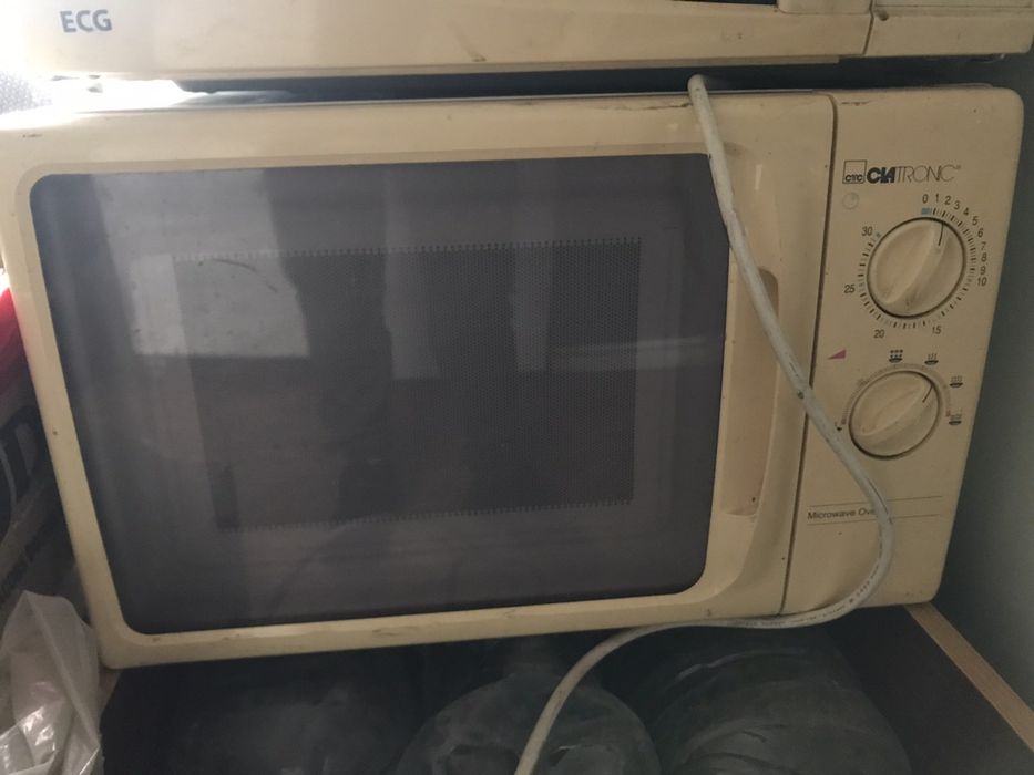 Мікроволновки  в робочому стані