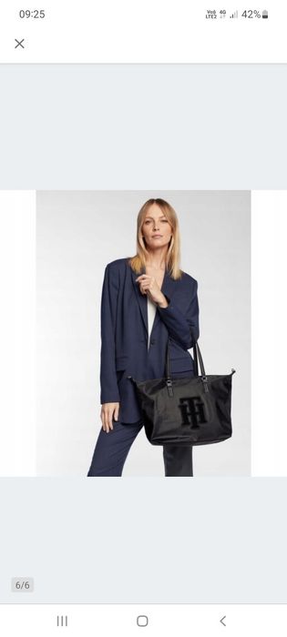 Torebka tommy hilfiger czarna Duża plus pasek złote okucia oryginalna