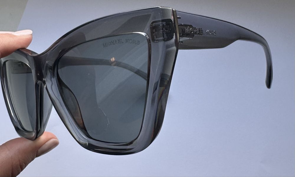 Оригінальні окуляри майкл корс