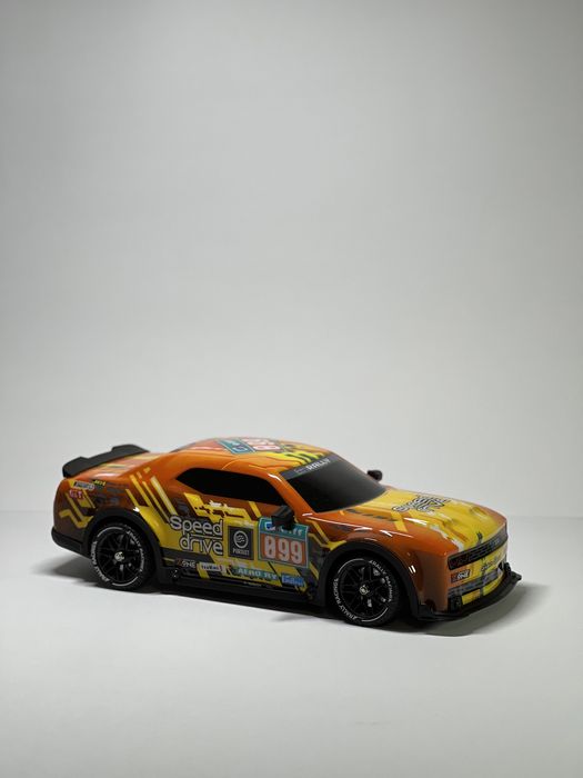 Дрифт машинка DODGE CHALLENGER  Додж на пульті керування для дрифту 4wd