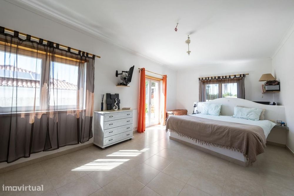 Moradia Isolada T4 com jardim, Carvalhal, Grandola