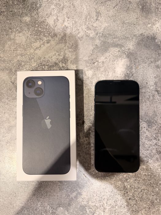 Iphone 13 kolor midnight