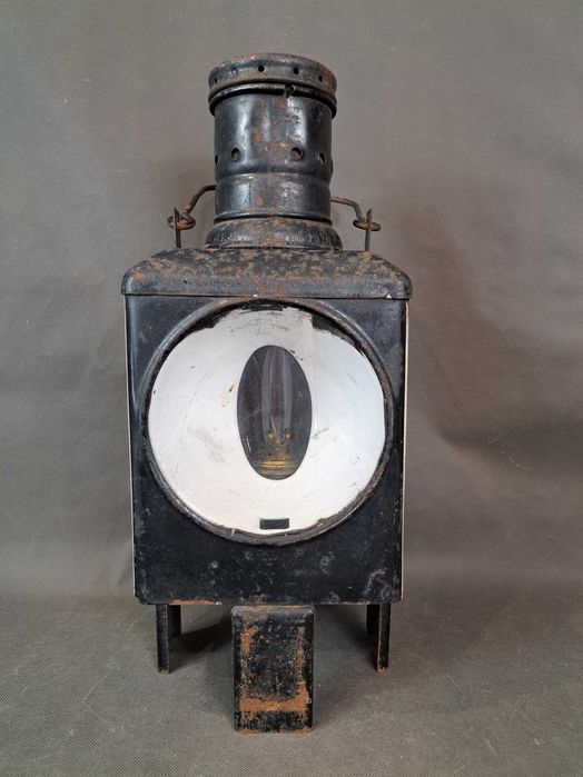 Stara lampa naftowa, kolejowa, Kosmos Brenner