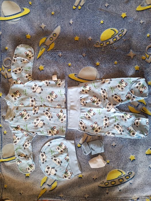 Костюмы/комплект 0-3 месяца