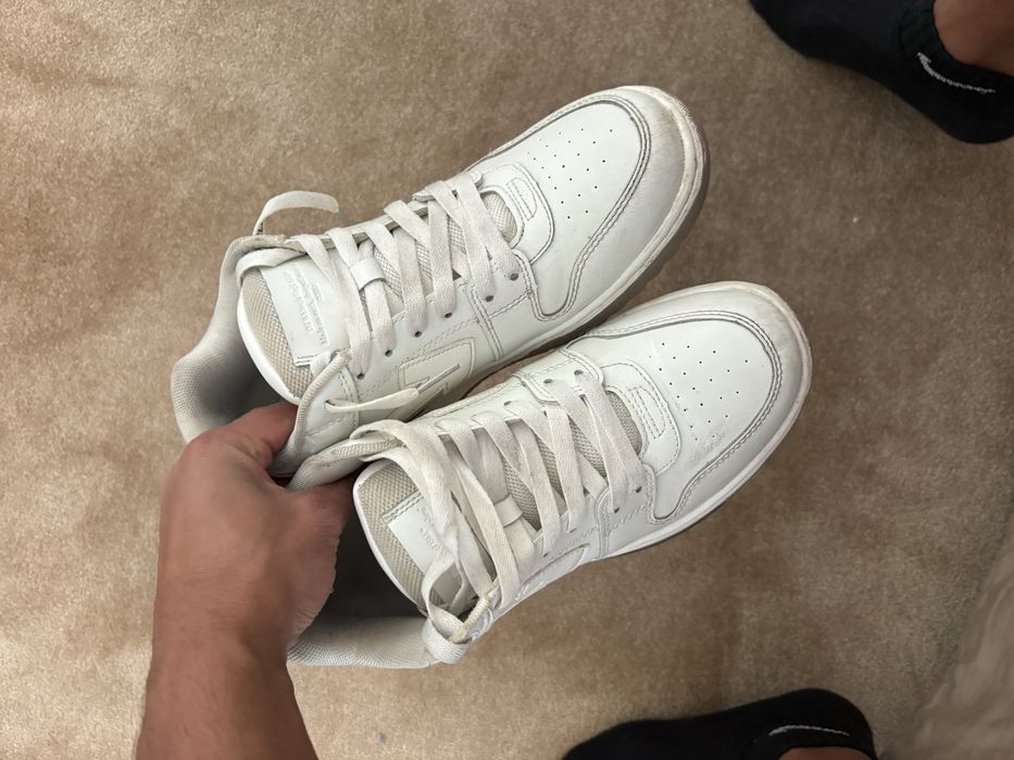Sapatilhas off white brancas