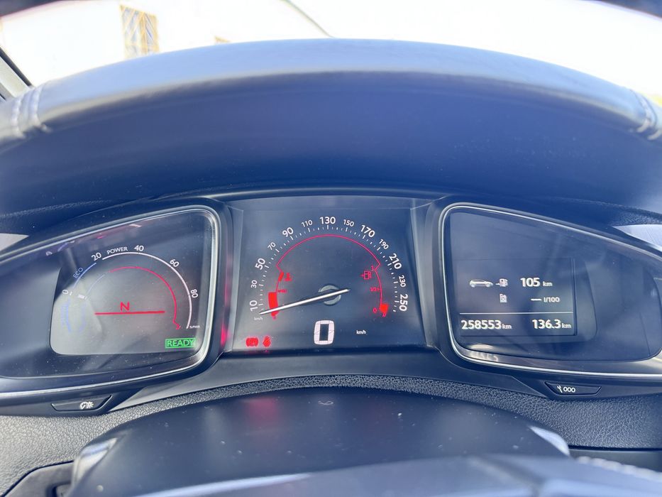 Citroen DS5 CHIC 2.0HDI 200 cv 2014 otimo estado geral