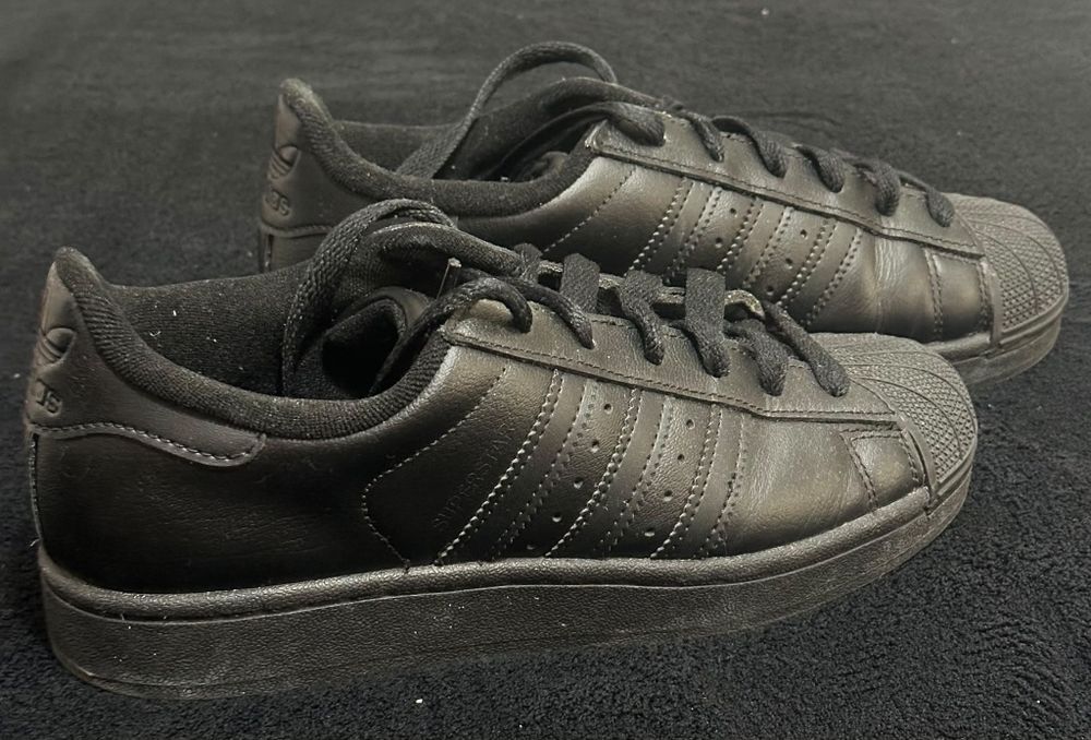 Sapatilhas adidas