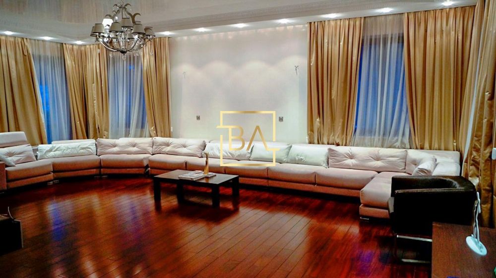 Продаж будинку в царському селі на Печерську.