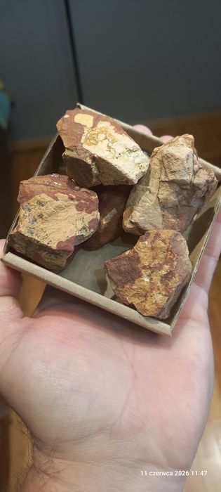 Minerały zestaw pseudojaspisu