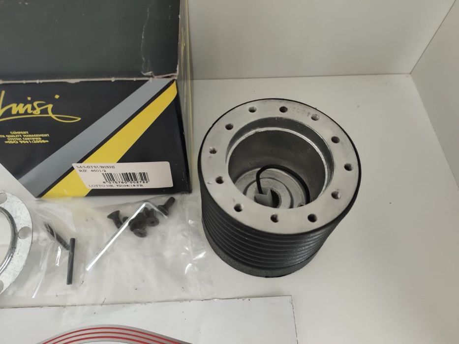 Cubo Volante Luisi Mitusbishi Pajero MK1 L040 de 10/88 até 09/91