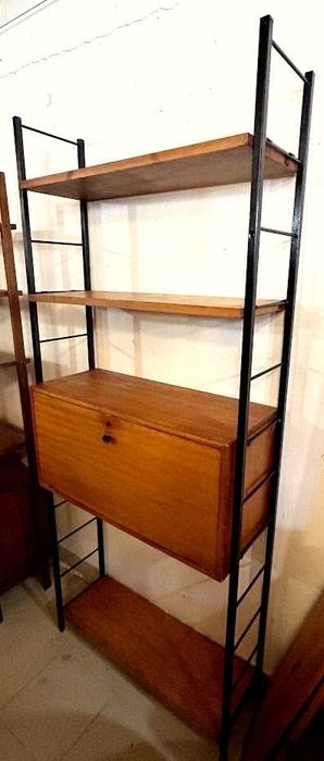 Estante olaio vintage + 84comp x 32prof x 205alt.