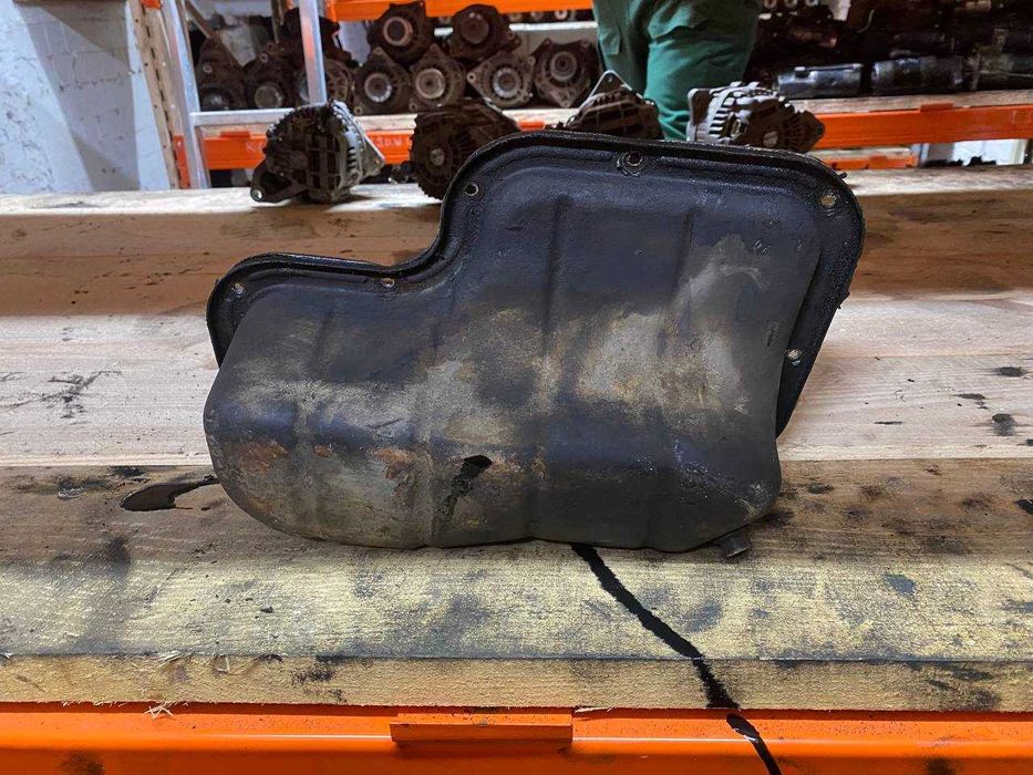 Піддон поддон масляний 2.5dci YD25DDTI  Nissan Navara D40 Pathfinder R51