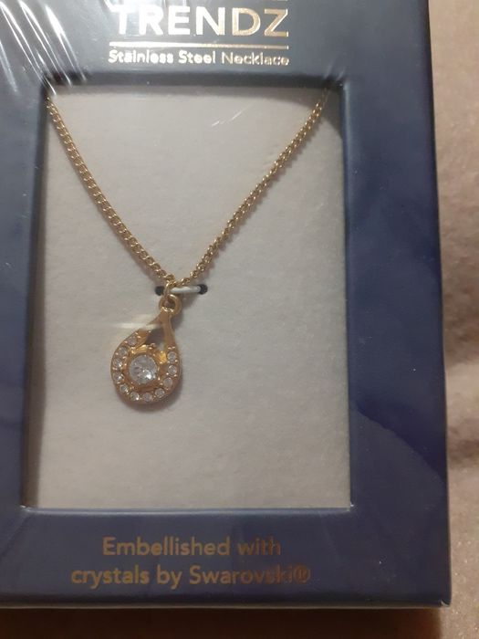 Комплект цепочка кулон с камнями от Сваровски