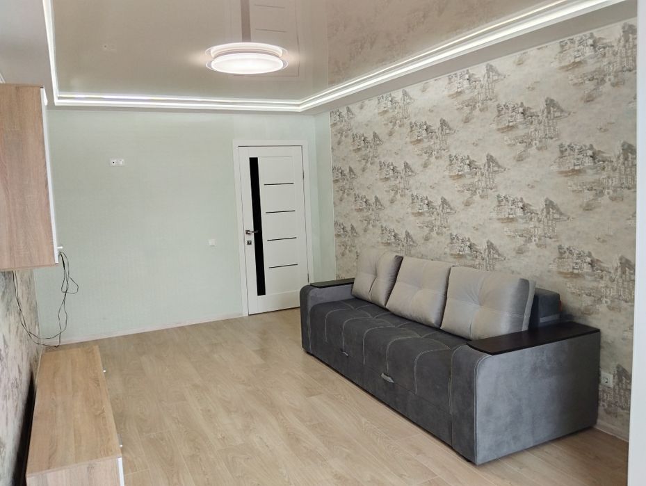 Продамо сучасну 2 кім.кв 81 м2  з евроремонтом в новому будинку р-н Ма