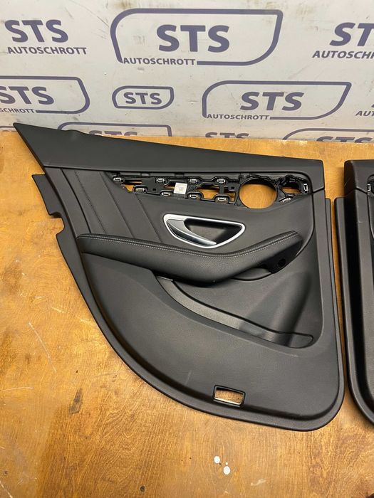 Карта дверная правая - левая Mercedes W205 Дверні карти обшивка салон