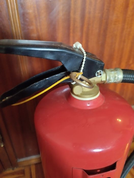 Extintor Pó A B C 6kg