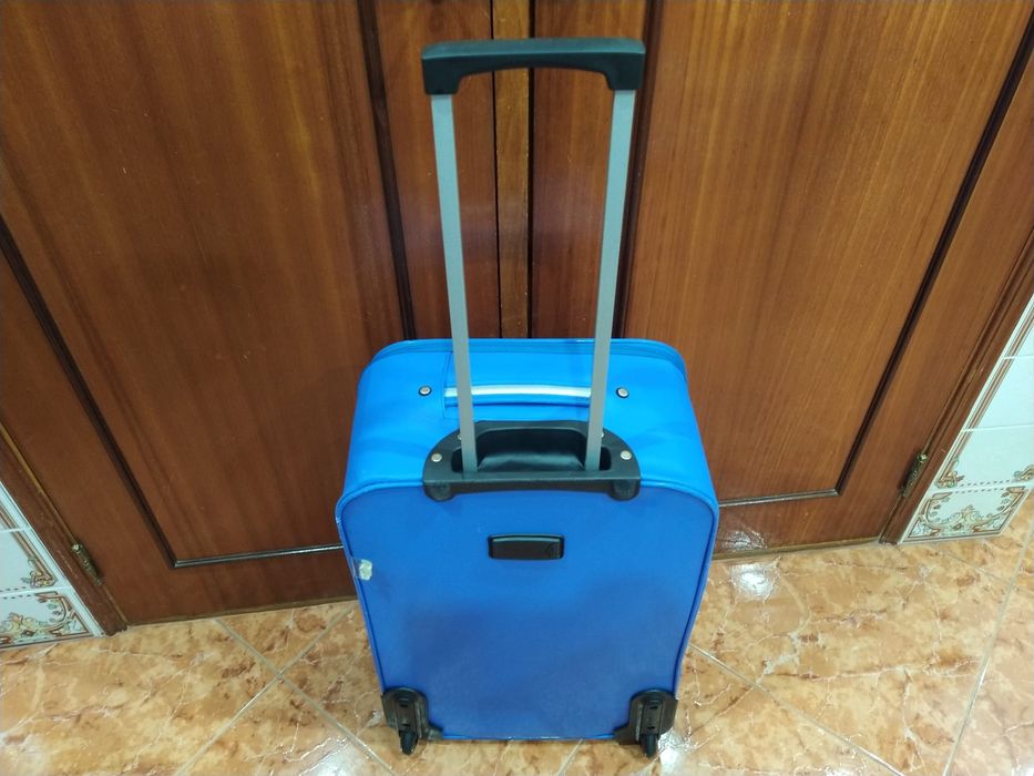 Mala malas de porão até 23 kg viagem casa quarto apartamento vivenda.