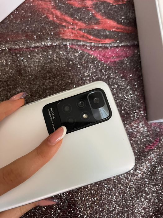 Телефон Рedmi Note 11