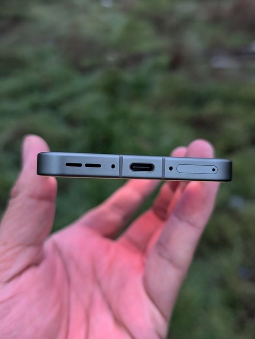 OnePlus 13s (Глобал , не перепрошитый 12/256 2 физ сим +есим компактны