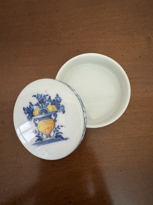 Caixa de porcelana Vista Alegre