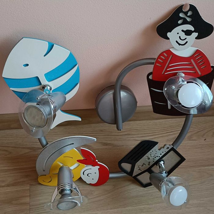 Lampa sufitowa, żyrandol do pokoju chłopca