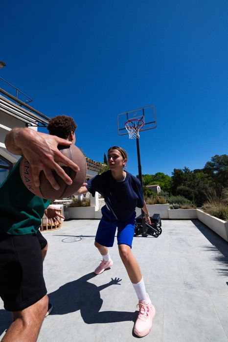 Tabela de Basquetebol com base dobrável, regulável de 2,4 m a 3,05 m
