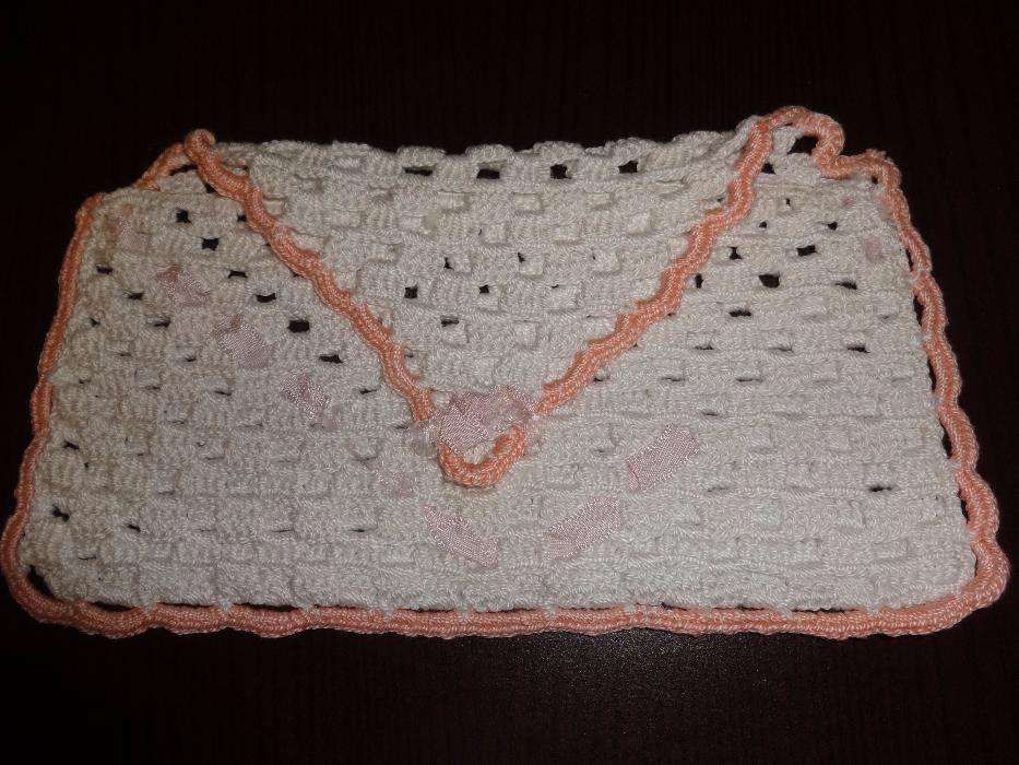 Porta Guardanapos em renda de crochet