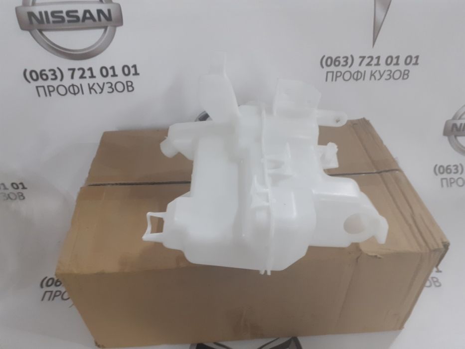 Корпус повітряного фільтра, бачок омивача Мазда 3, 6, СХ5, СХ50, СХ30