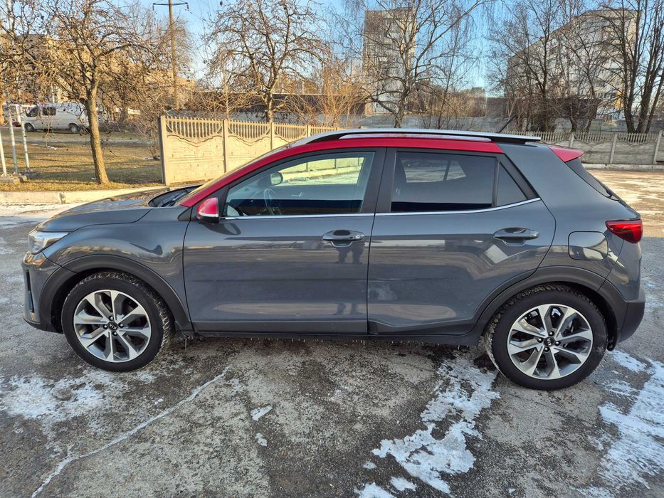 Продам Kia Stonic 2020г, отл сост