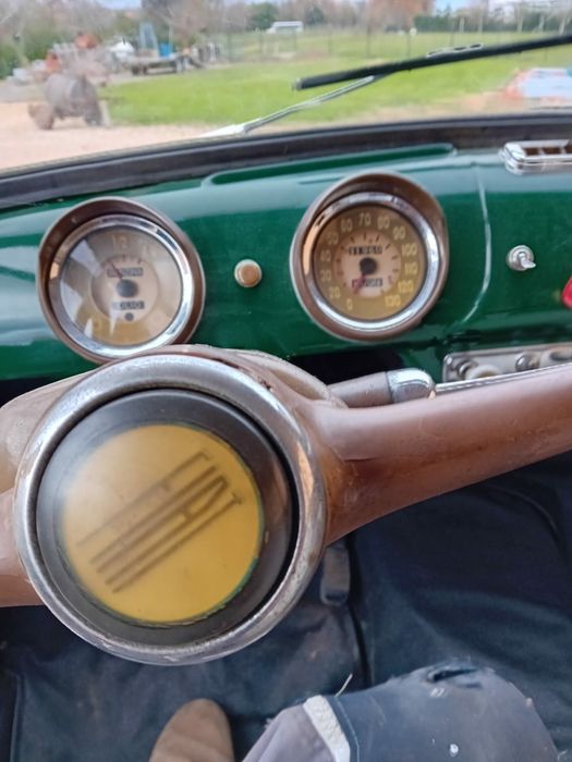 Carro clássico, ano 1954