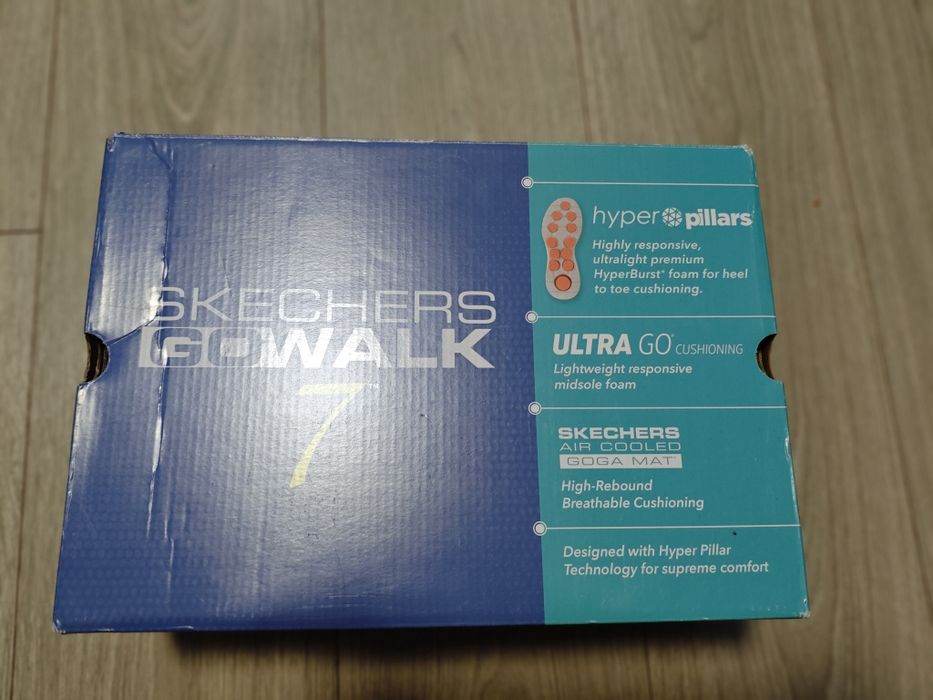 Skechers Go Walk 7