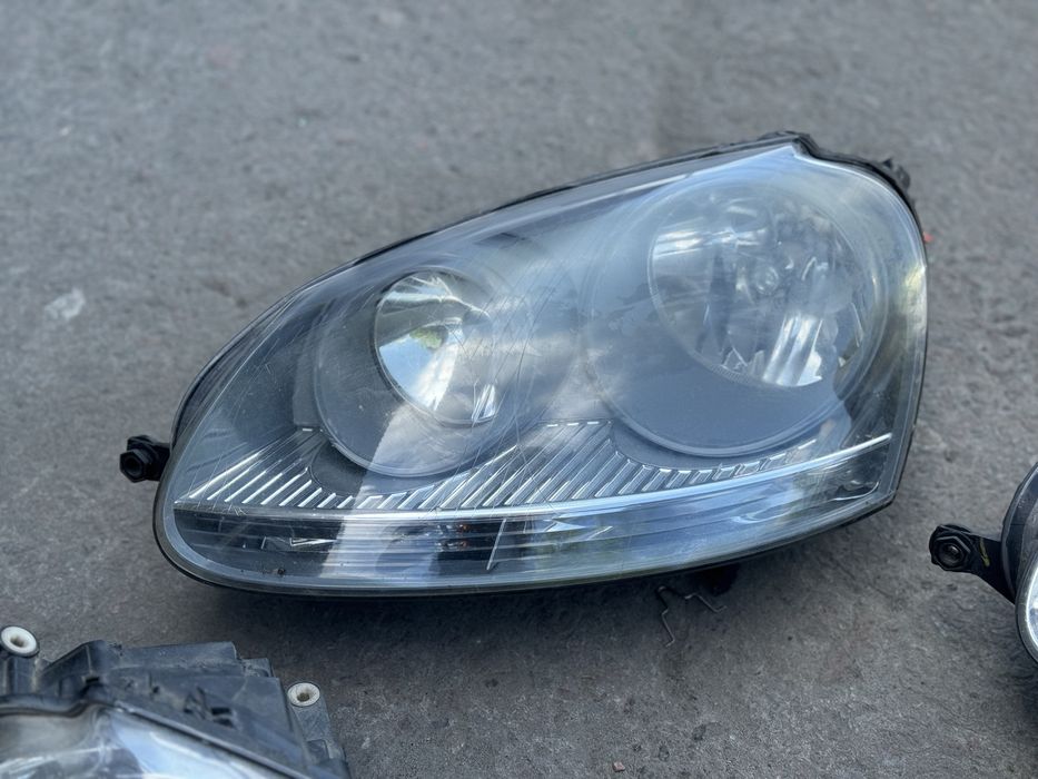 Фари гольф 5 фара golf 5 галоген оптика передні фари
